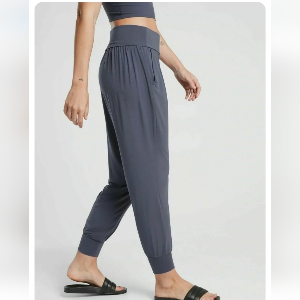 Nwot Athleta studio jogger small tall - Picture 2 of 7